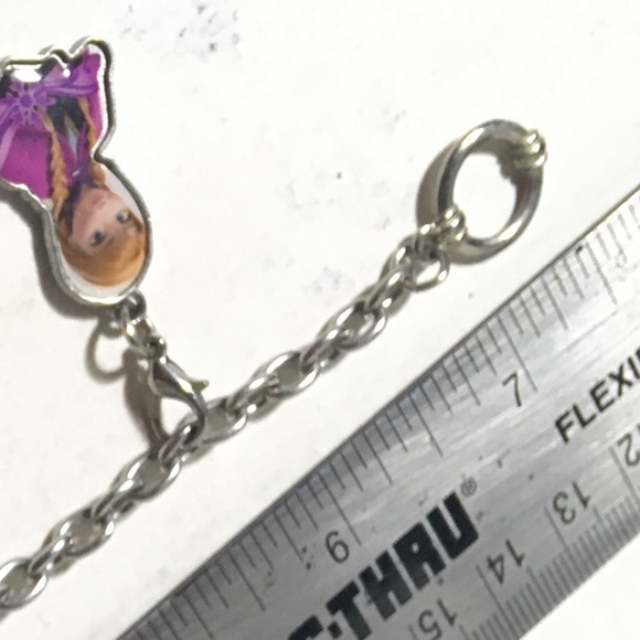 Disney Frozen Charm Bracelet • Elsa Anna Olaf - Picture 8 of 8